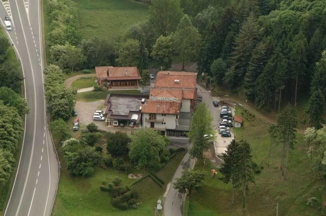 Albergo Il Castellino Boario Terme Exterior foto